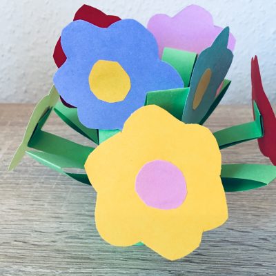 Blumen aus Papier – Basteln mit Kindern