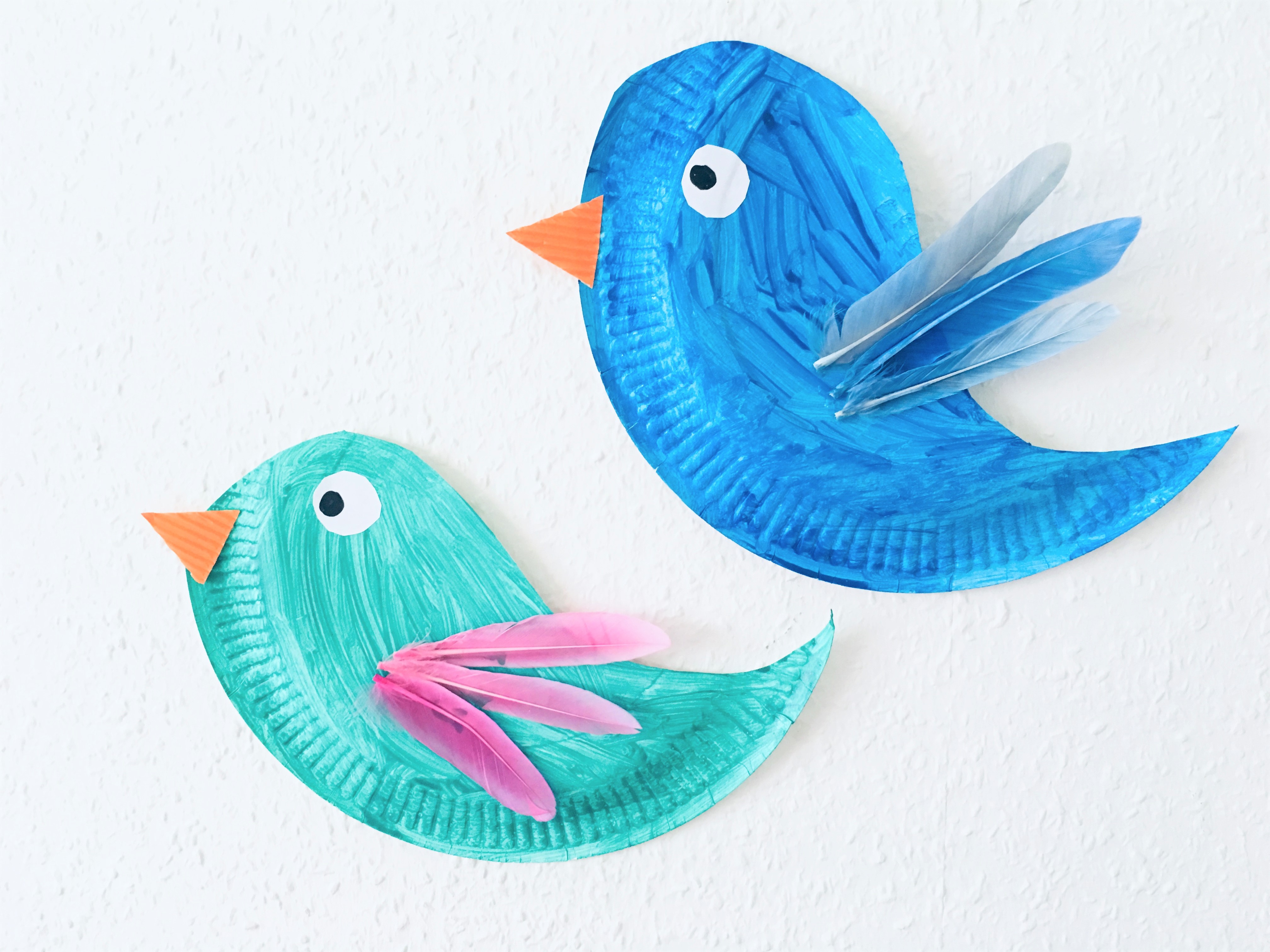 Vögel aus Pappteller basteln | Der Familienblog für kreative Eltern