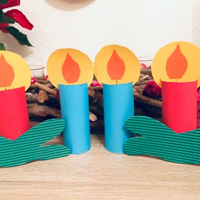 Kerzen aus Toilettenpapierrollen – Basteln für Weihnachten