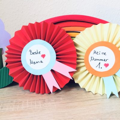 Orden aus Papier basteln – Basteln für Muttertag